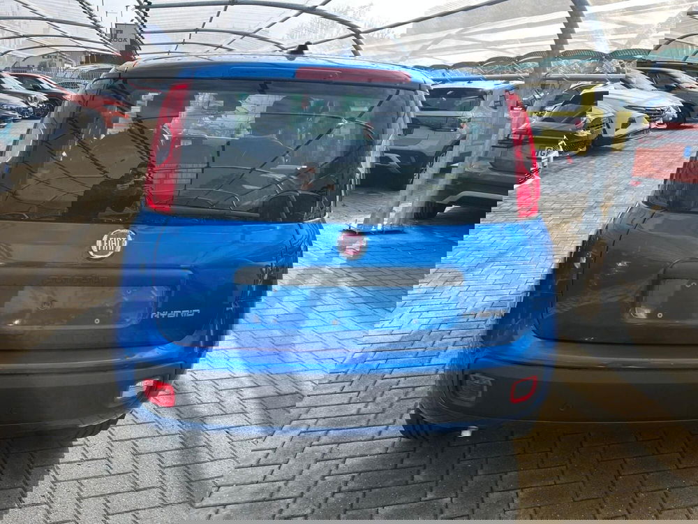 Fiat Panda Cross nuova a Milano (8)