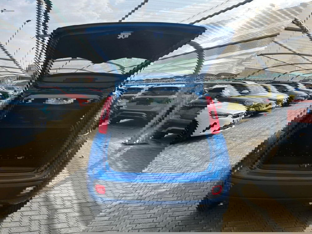 Fiat Panda Cross nuova a Milano (9)