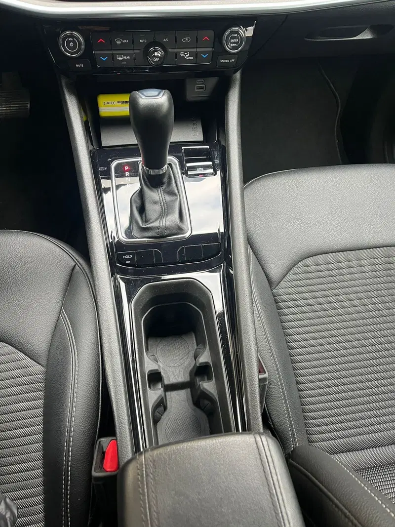 Jeep Compass usata a Milano (17)