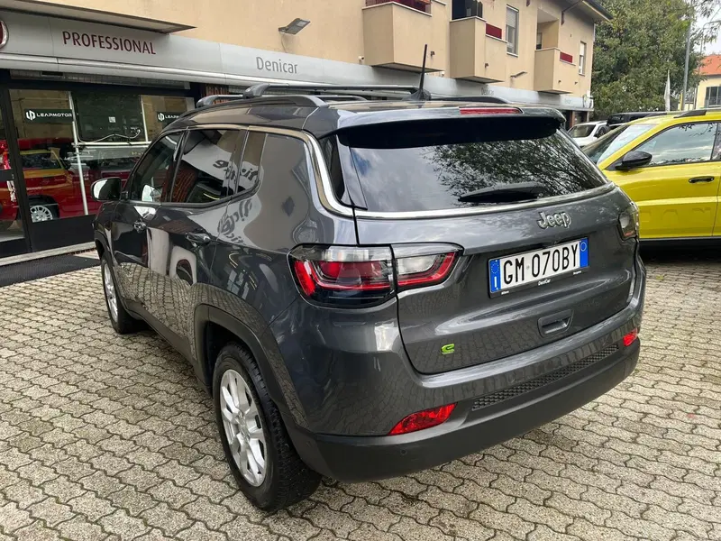 Jeep Compass usata a Milano (6)