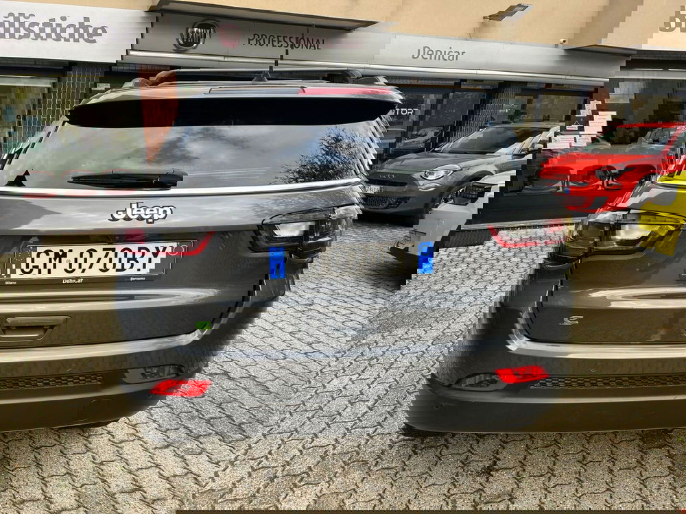 Jeep Compass usata a Milano (8)