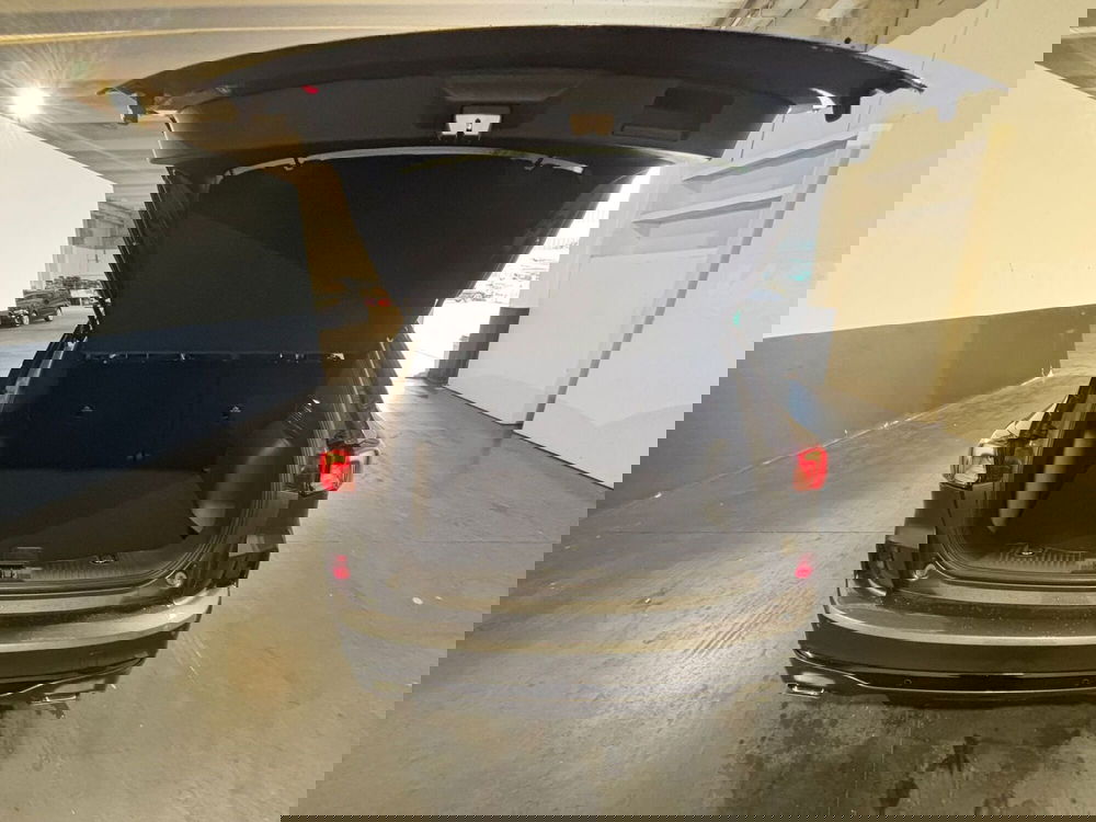 Ford Kuga usata a Milano (9)