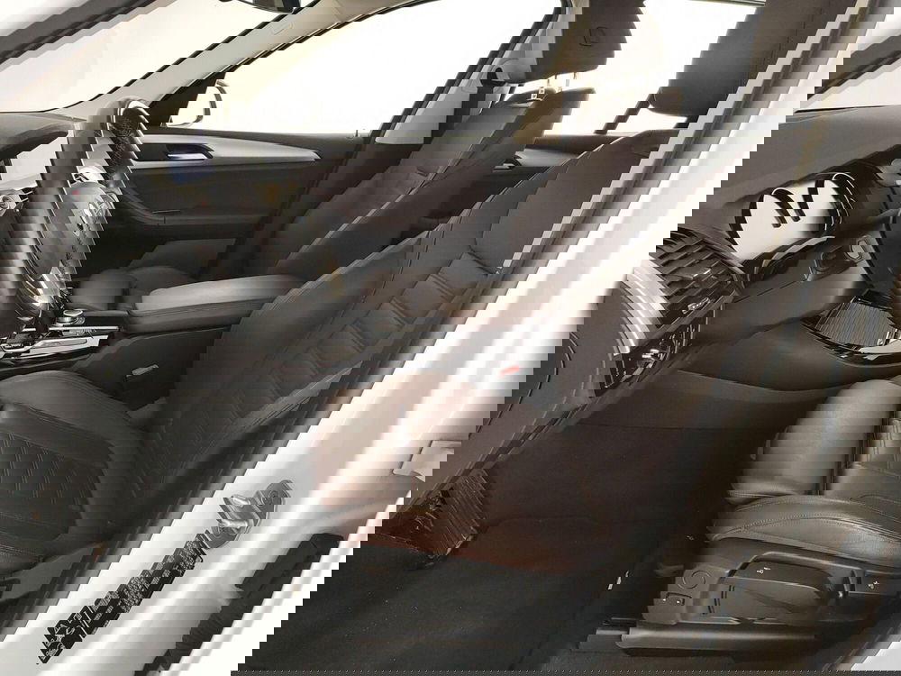 BMW X3 usata a Caserta (16)