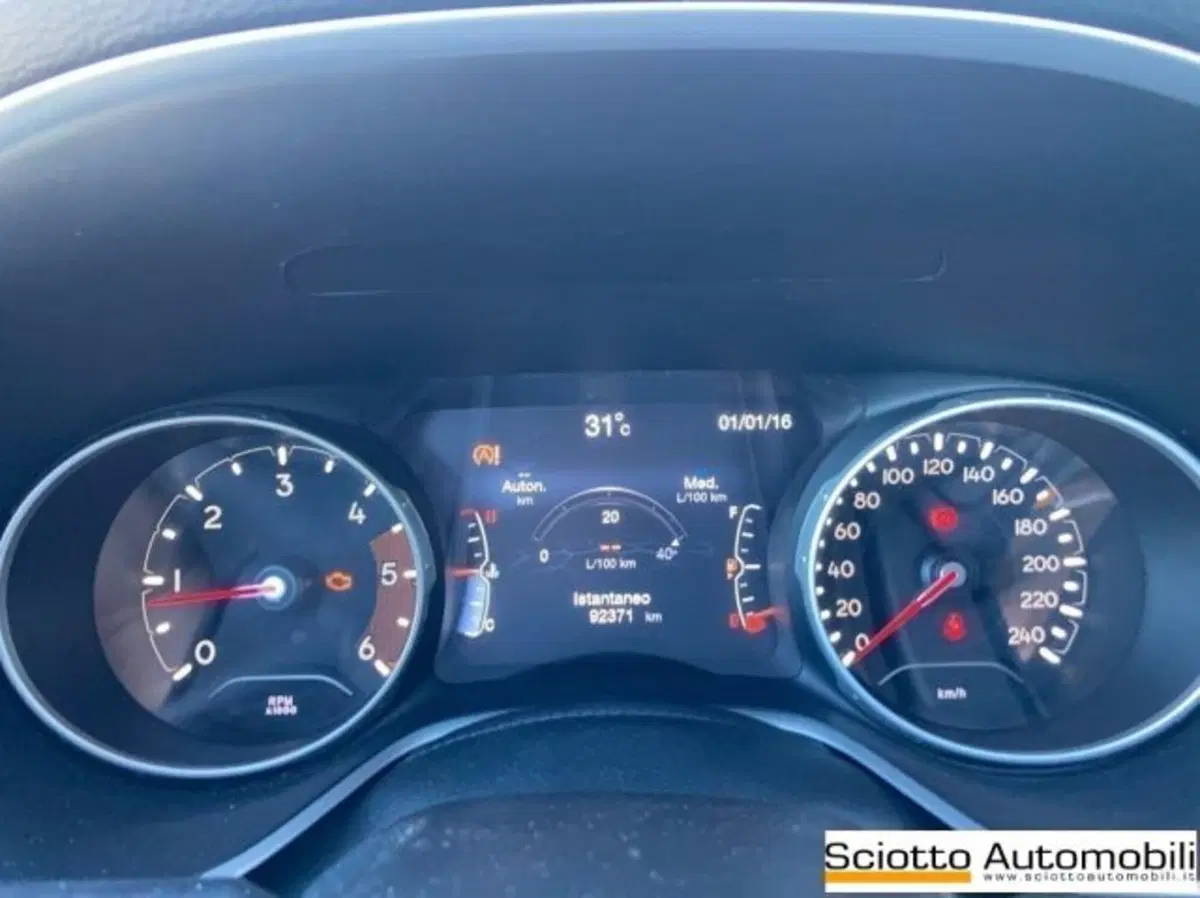 Jeep Compass usata a Messina (11)