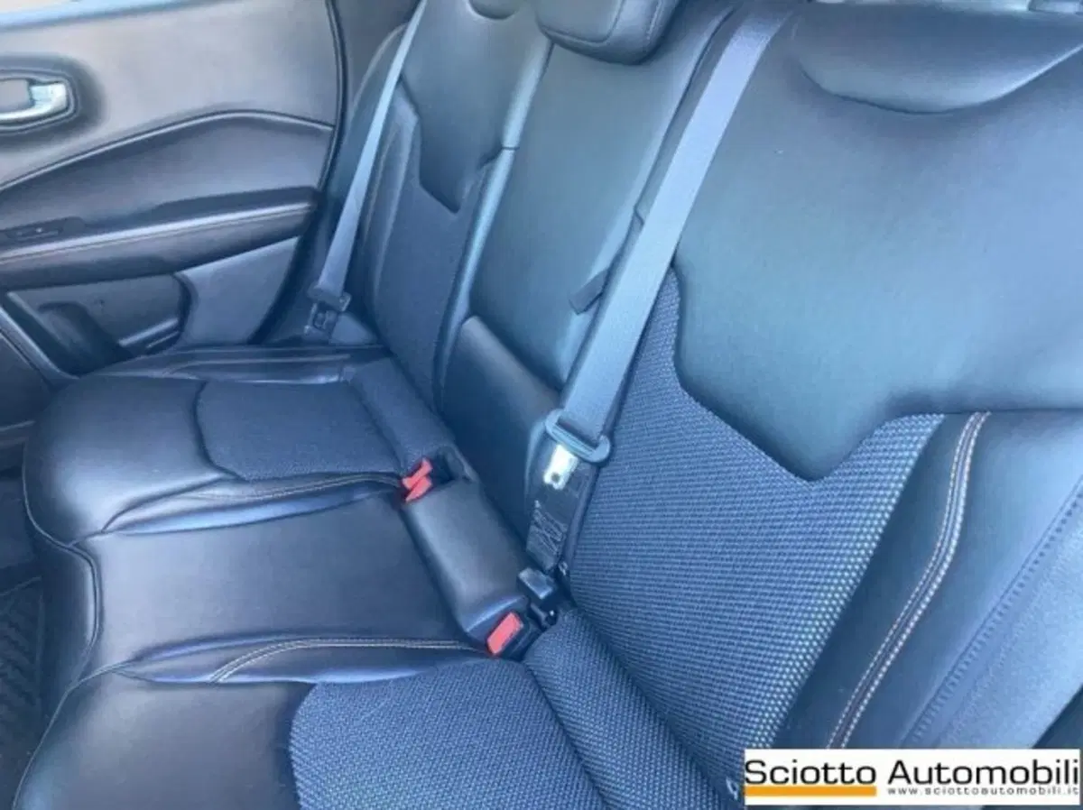 Jeep Compass usata a Messina (13)