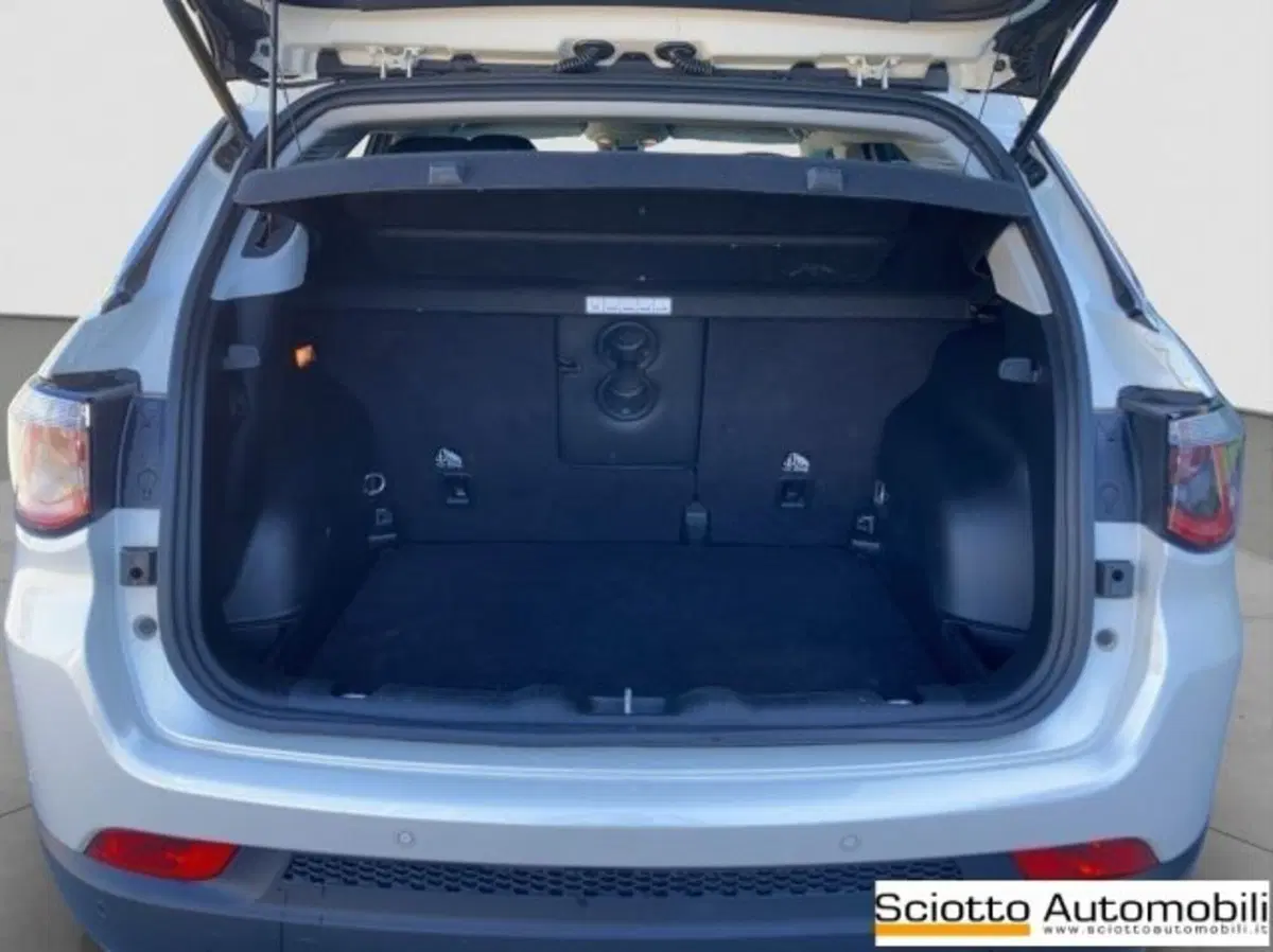 Jeep Compass usata a Messina (17)