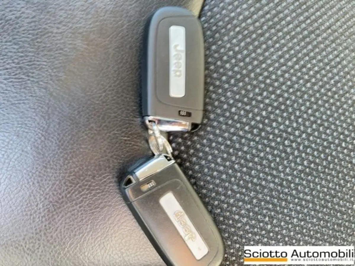 Jeep Compass usata a Messina (20)