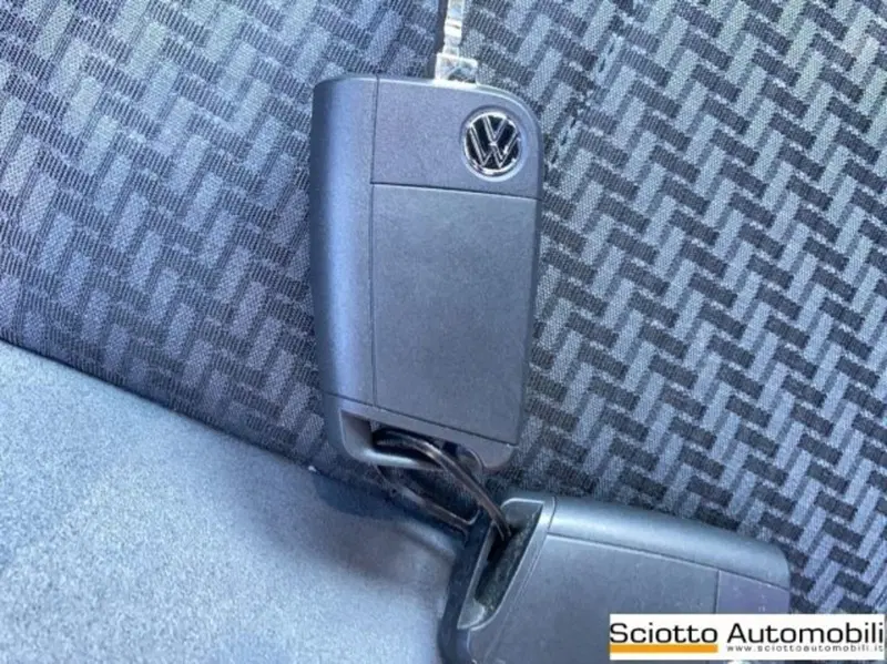 Volkswagen T-Cross usata a Messina (20)