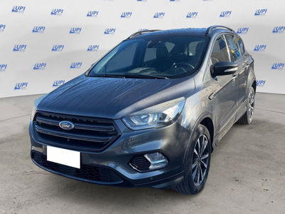 Ford Kuga 1.5 EcoBoost 120 CV S&amp;S 2WD Stealth del 2019 usata a Lucca