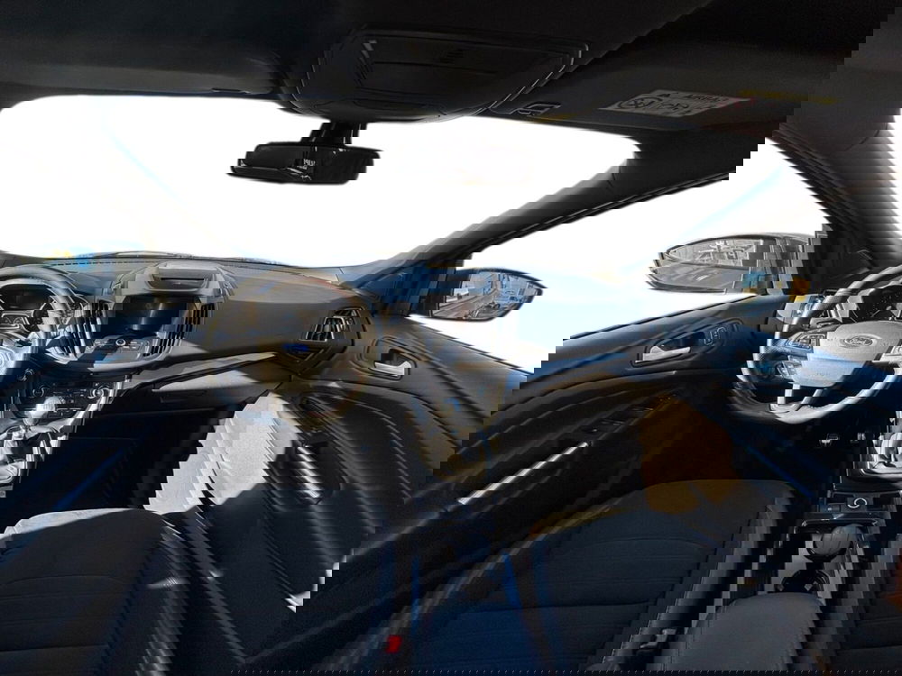 Ford Kuga usata a Lucca (10)