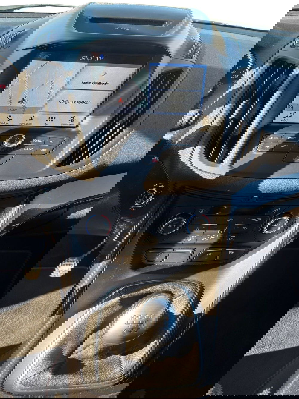 Ford Kuga usata a Lucca (15)