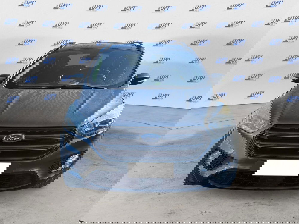 Ford Kuga usata a Lucca (8)