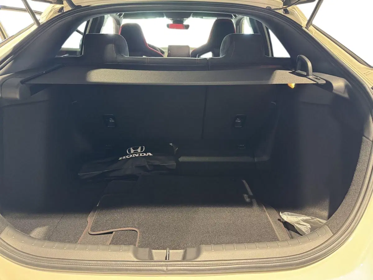 Honda Civic nuova a Pistoia (17)
