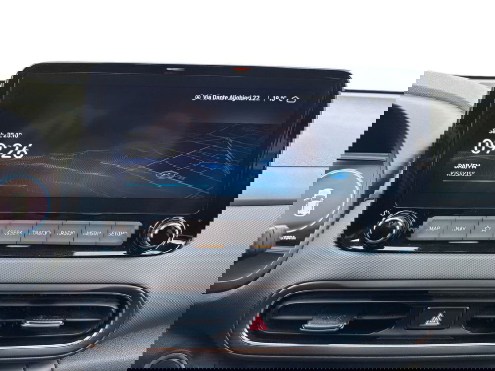 Hyundai Kona usata a Lucca (17)