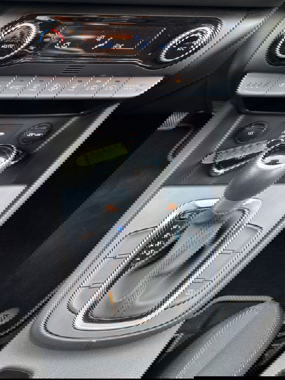 Hyundai Kona usata a Lucca (18)