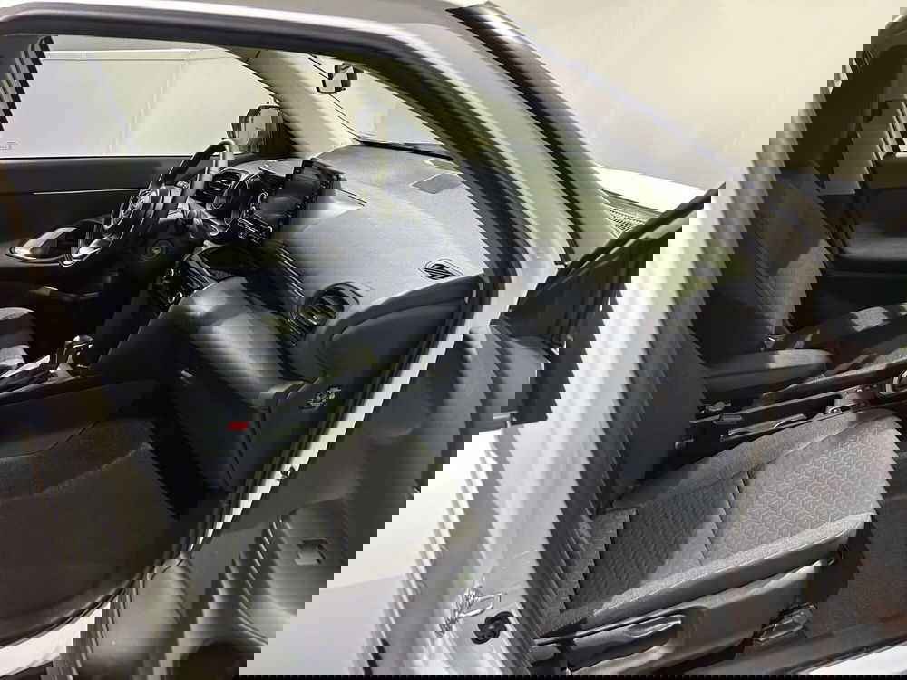 Toyota Yaris Cross usata a Milano (6)