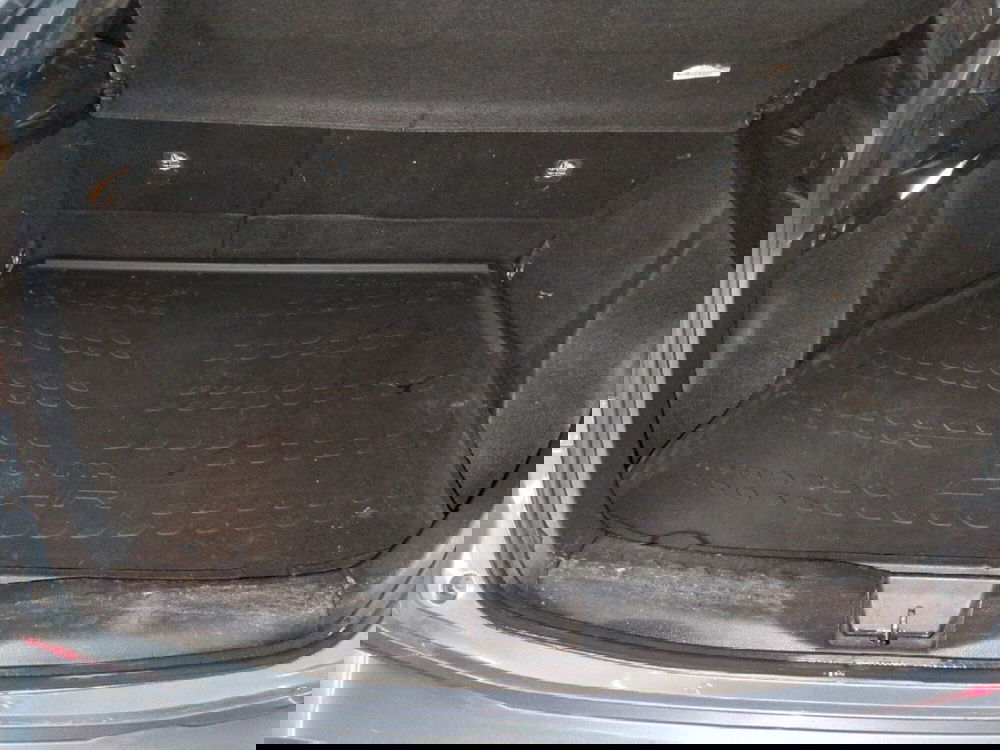 Toyota Toyota C-HR usata a Milano (11)