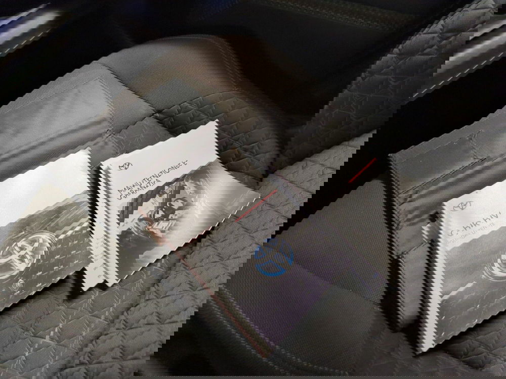 Toyota Toyota C-HR usata a Milano (20)