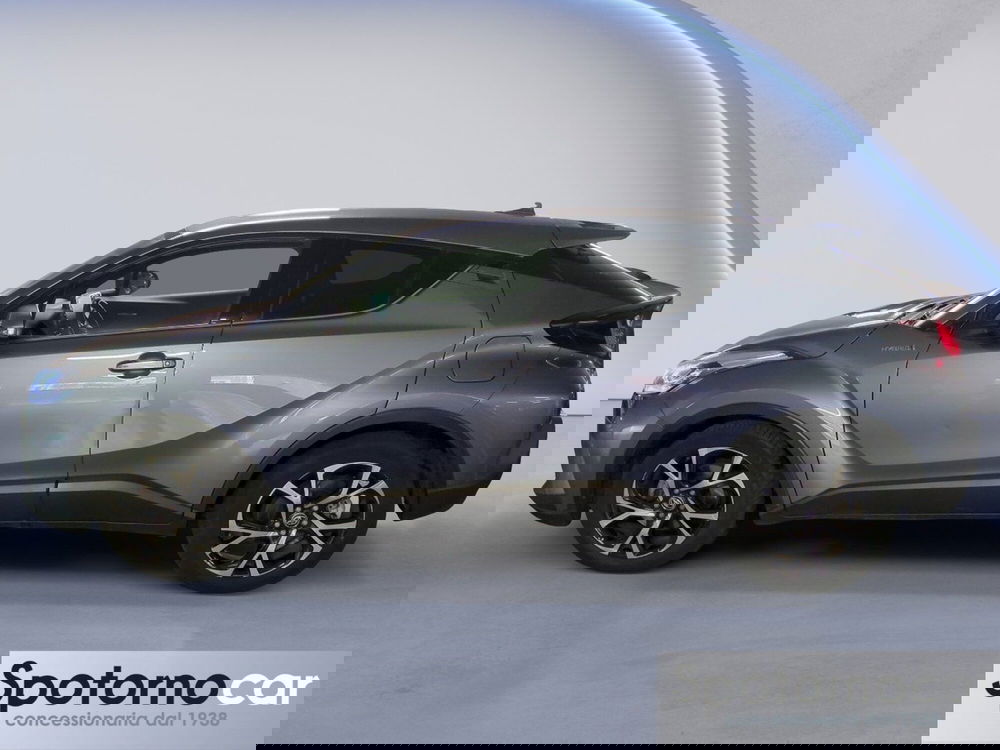 Toyota Toyota C-HR usata a Milano (3)