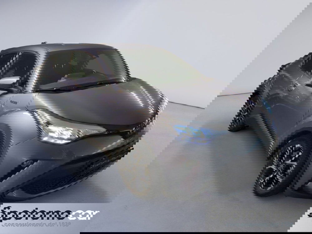 Toyota Toyota C-HR usata a Milano (9)