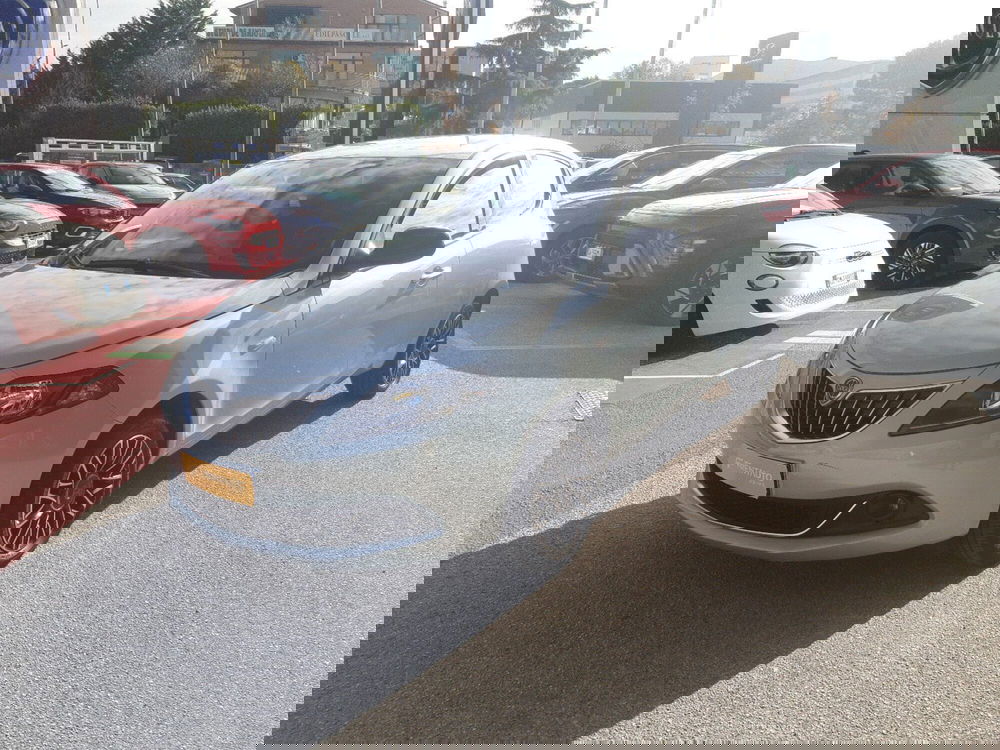 Lancia Ypsilon usata a Campobasso