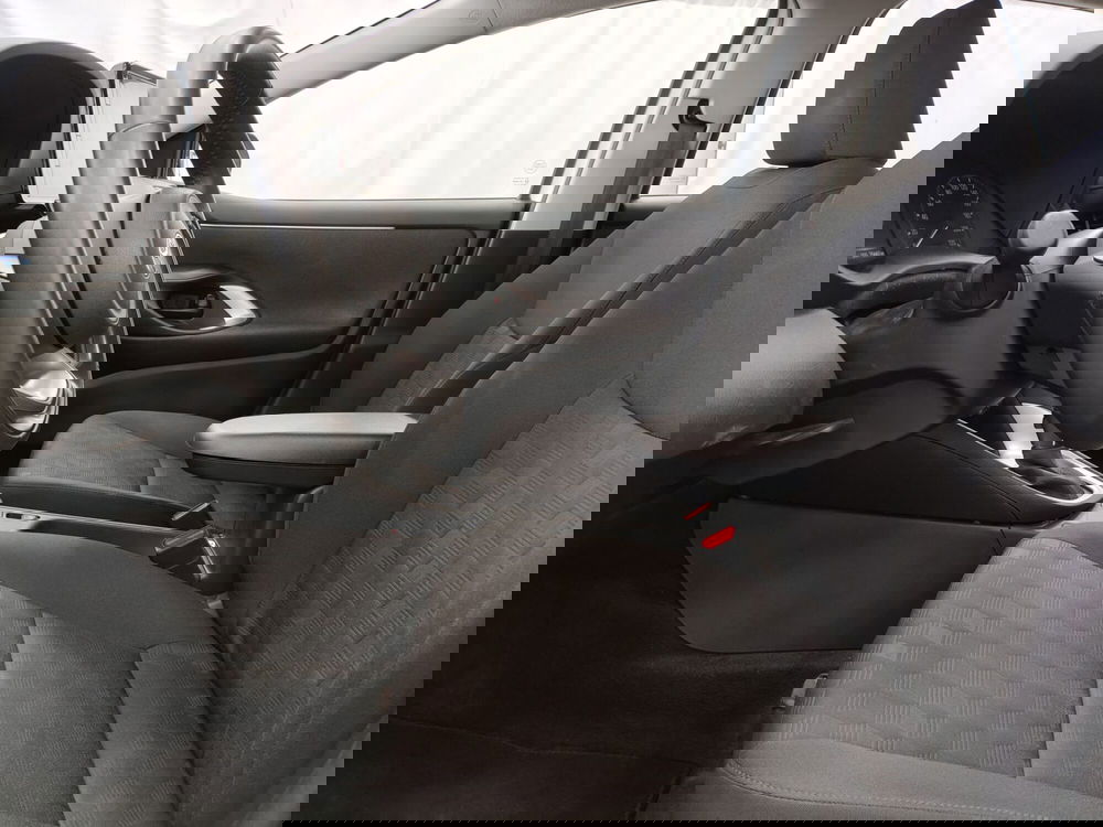 Toyota Yaris usata a Roma (13)