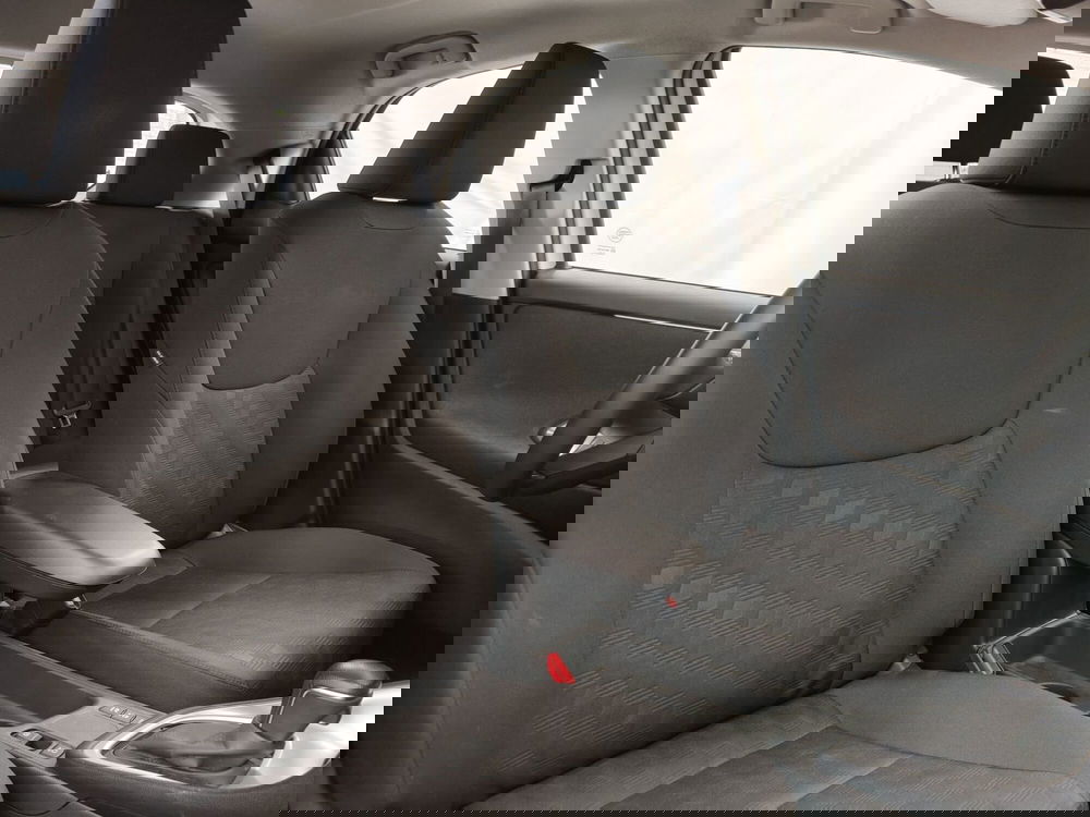 Toyota Yaris usata a Roma (7)