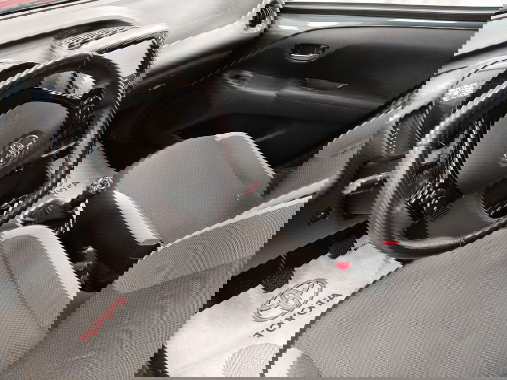 Toyota Aygo usata a Roma (12)