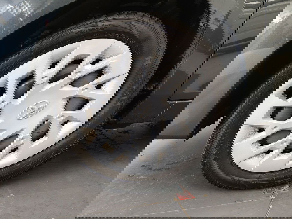 Toyota Aygo usata a Roma (17)