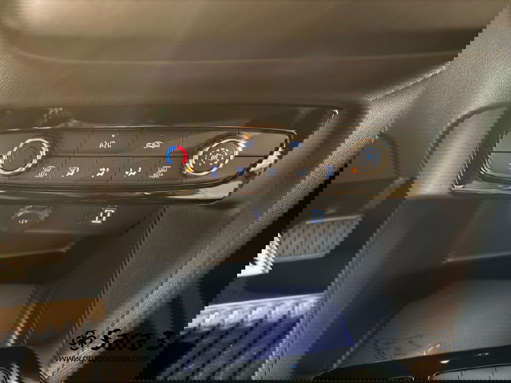 Opel Corsa nuova a Benevento (9)