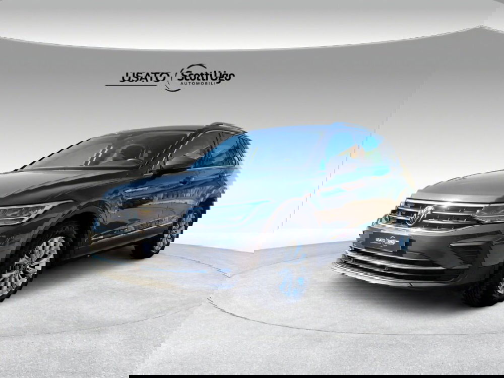 Volkswagen Tiguan usata a Livorno