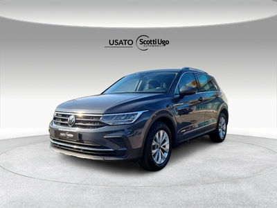 Volkswagen Tiguan 2.0 tdi Elegance 150cv dsg del 2020 usata a Cecina
