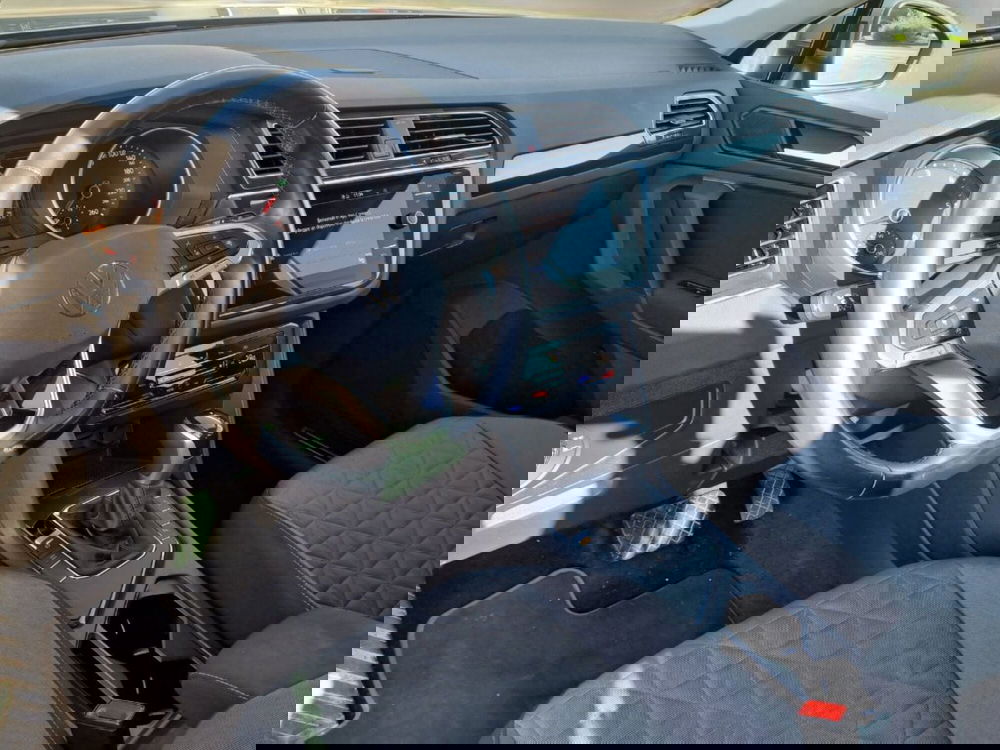 Volkswagen Tiguan usata a Livorno (15)