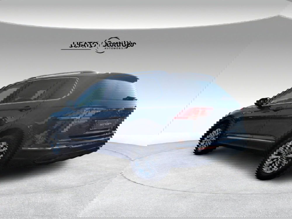 Volkswagen Tiguan usata a Livorno (5)