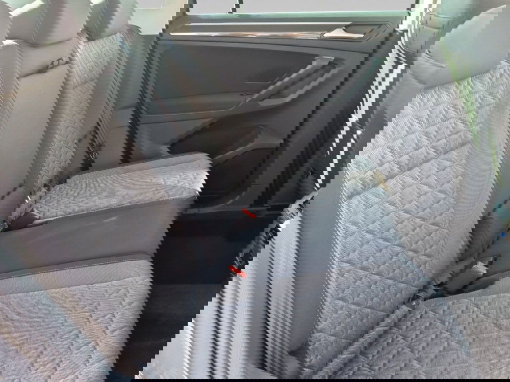 Volkswagen Tiguan usata a Livorno (8)