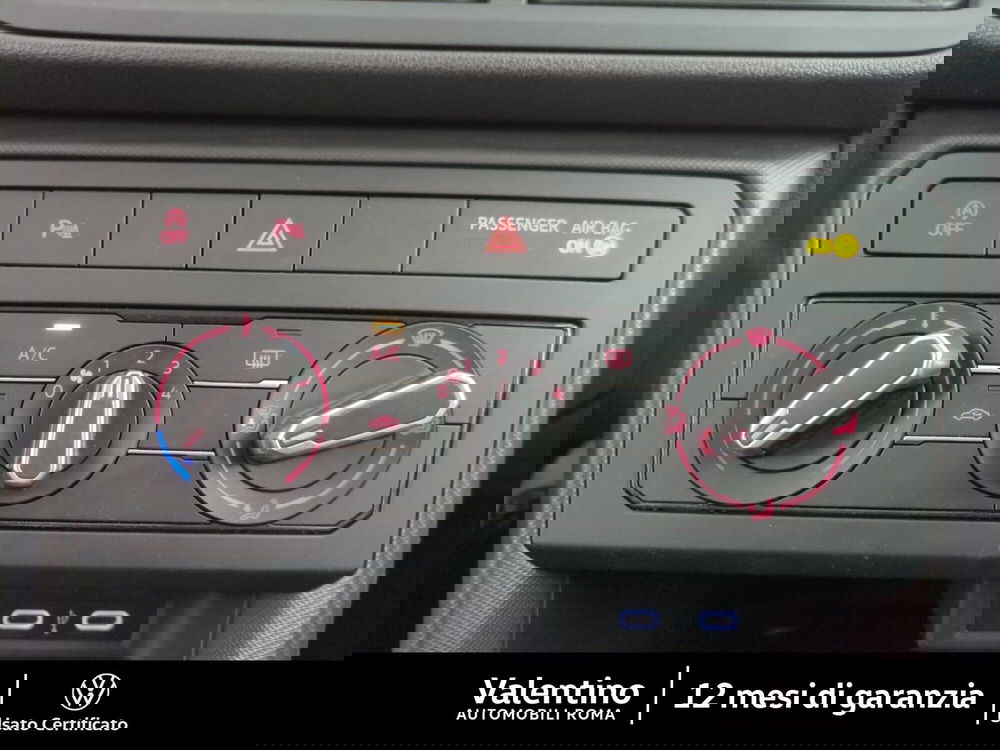 Volkswagen T-Cross usata a Roma (17)