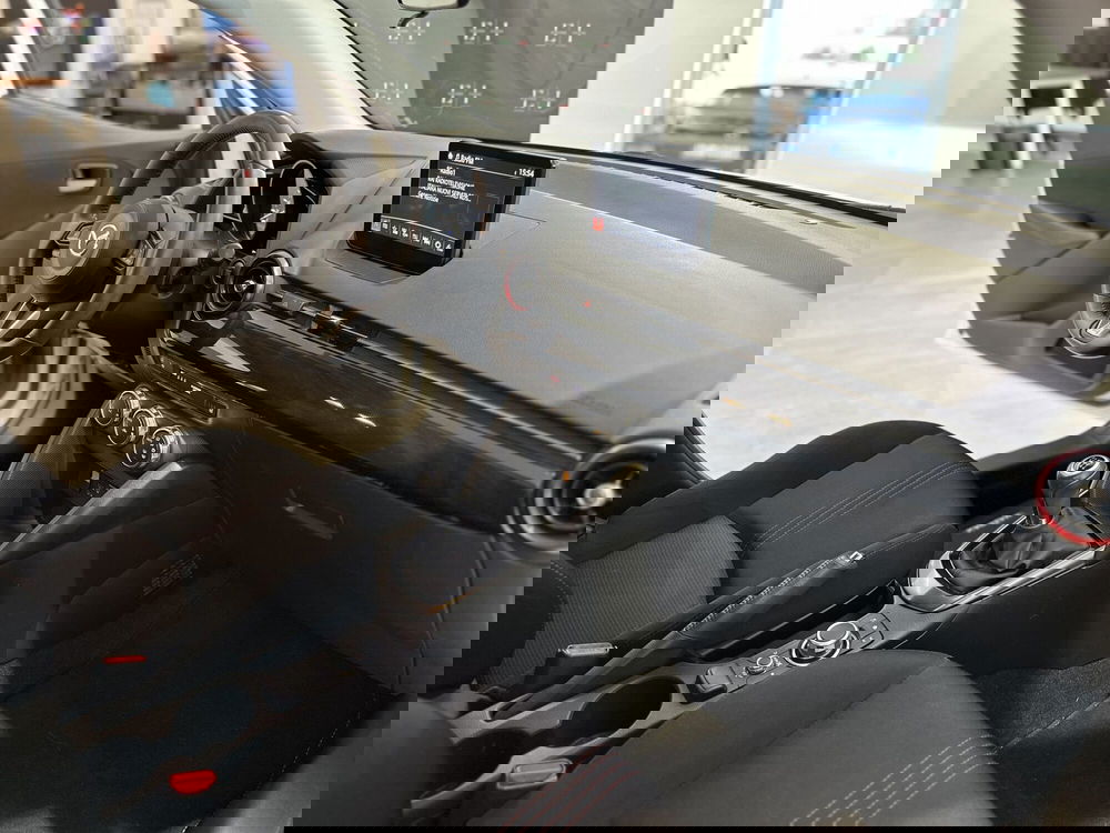 Mazda Mazda2 usata a Latina (12)