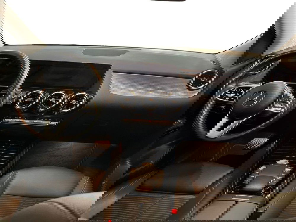 Mercedes-Benz Classe B usata a Lecce (18)