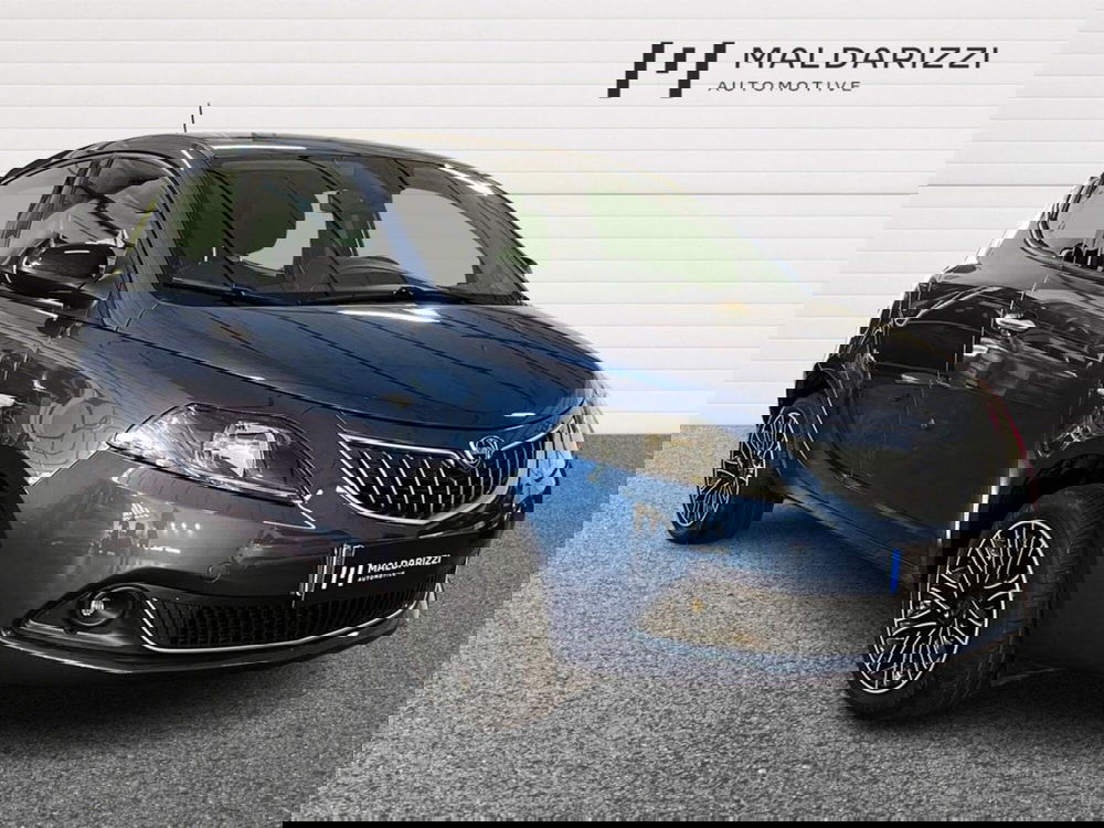Lancia Ypsilon usata a Bari