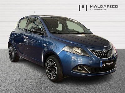 Lancia Ypsilon 1.0 FireFly 5 porte S&amp;S Hybrid Gold Plus del 2022 usata a Bari