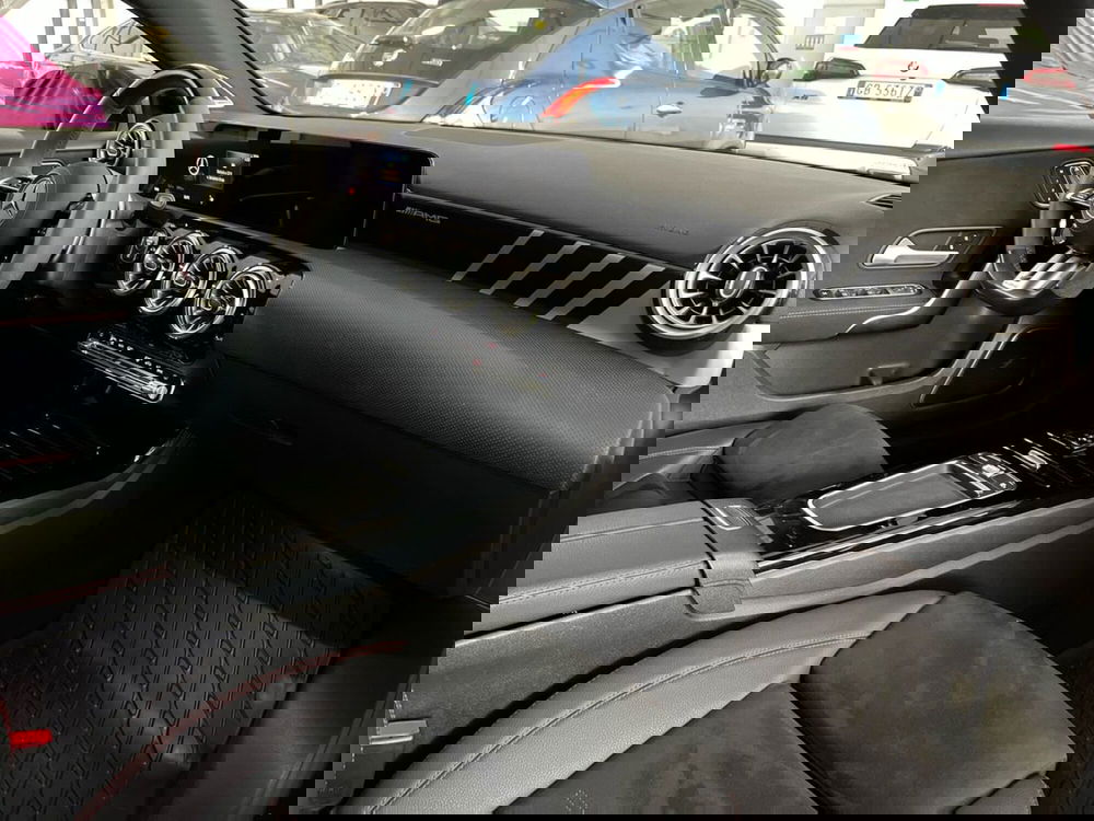 Mercedes-Benz Classe A usata a Bari (9)