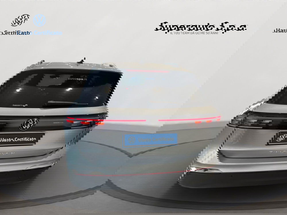 Volkswagen Tiguan nuova a Padova (5)