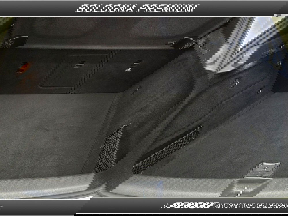 Mercedes-Benz GLA SUV usata a Bologna (11)