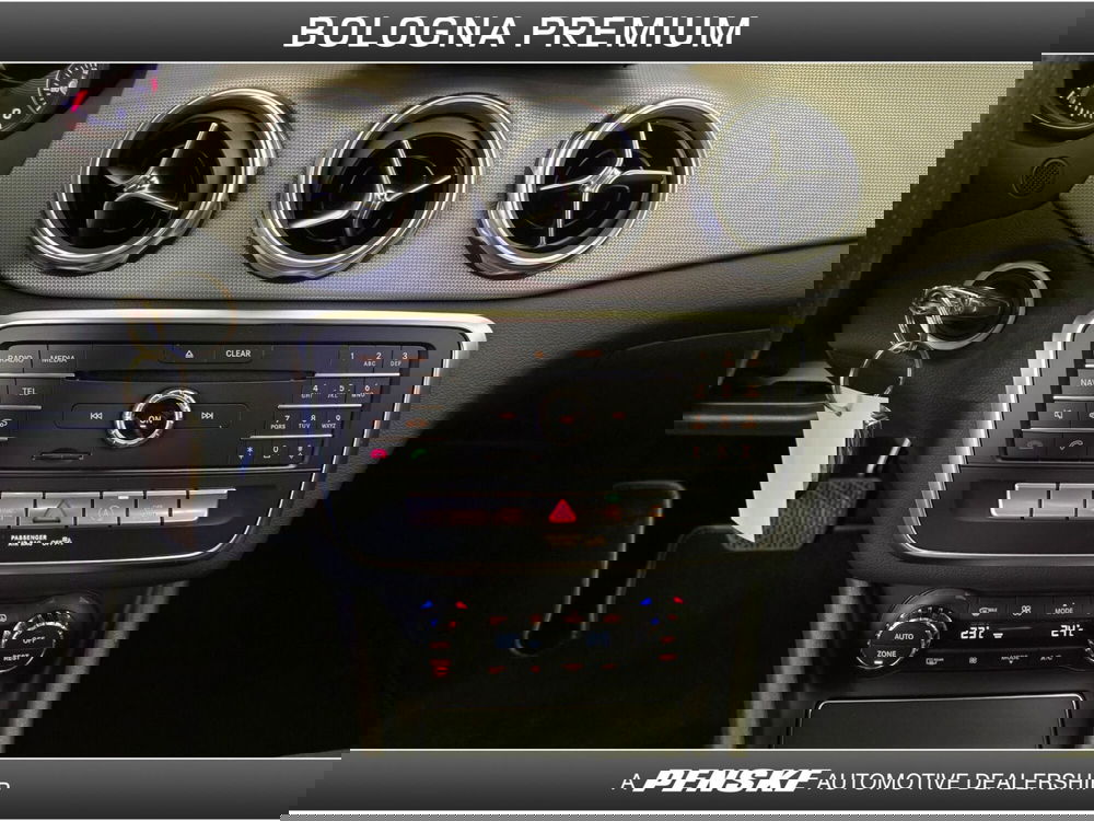 Mercedes-Benz GLA SUV usata a Bologna (15)