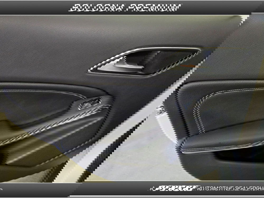 Mercedes-Benz GLA SUV usata a Bologna (17)