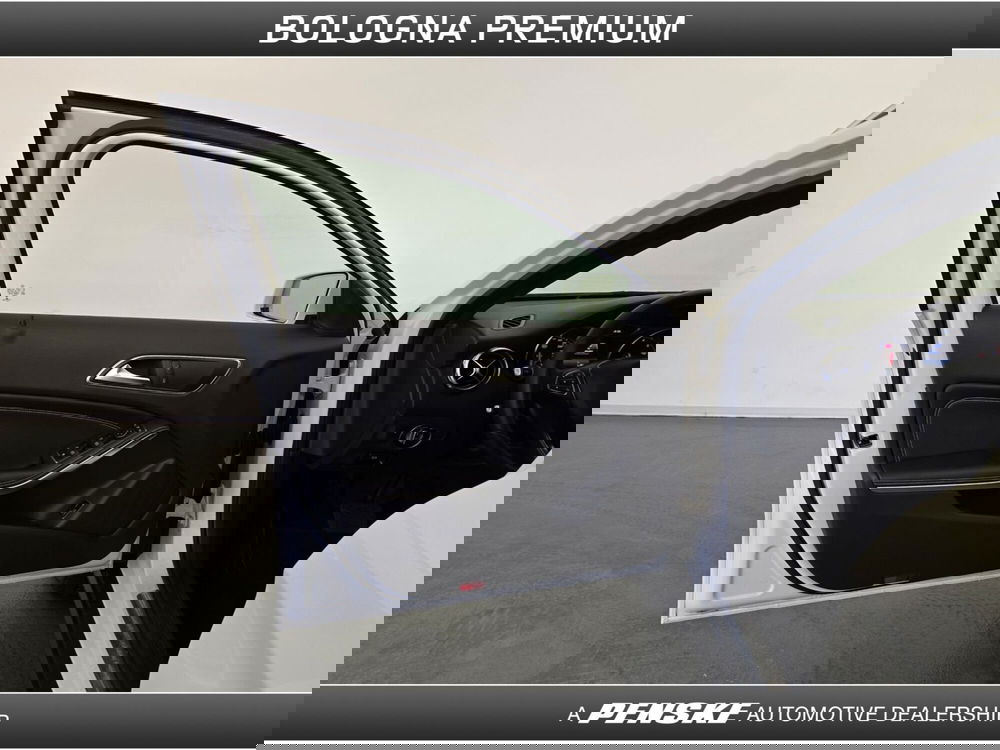 Mercedes-Benz GLA SUV usata a Bologna (20)