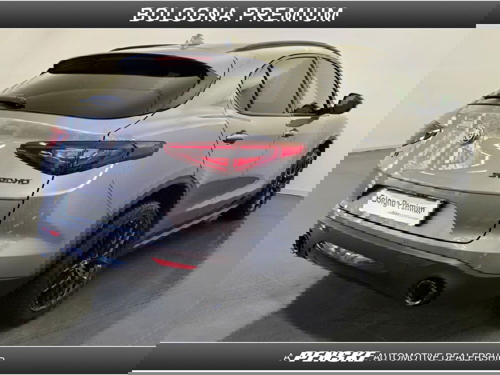 Alfa Romeo Stelvio usata a Bologna (2)