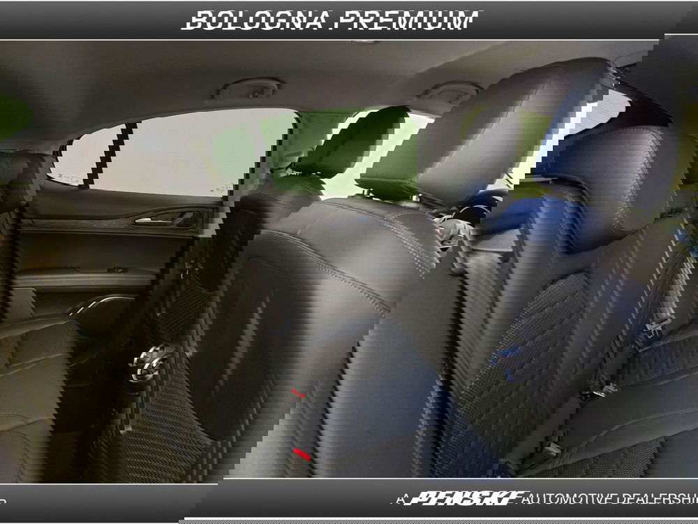 Alfa Romeo Stelvio usata a Bologna (5)