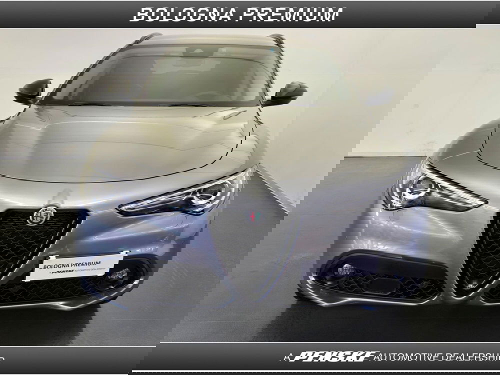 Alfa Romeo Stelvio usata a Bologna (8)