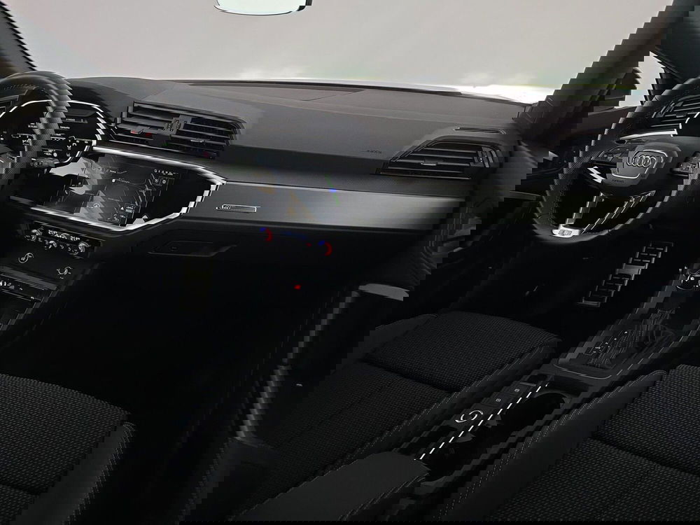 Audi Q3 Sportback usata a Alessandria (12)